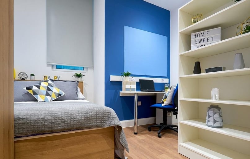 St Leonards Gate, City Centre, Lancaster - Image 1